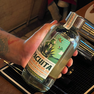 Gin 750mL: Herbal Distinto – Edición Limitada