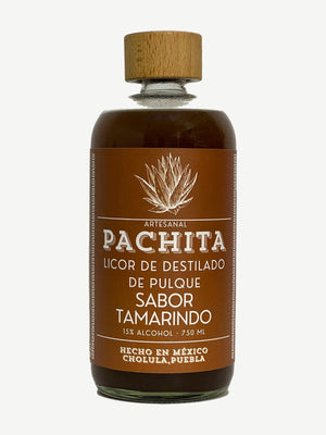 Botella de Pachita Licor sabor Tamarindo, destilado de pulque, 750 mL