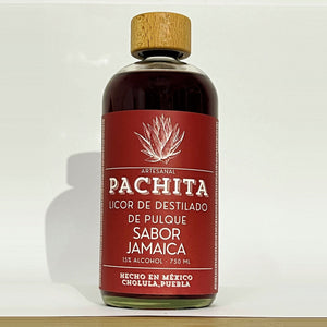 Botella real de Pachita, foto de estudio